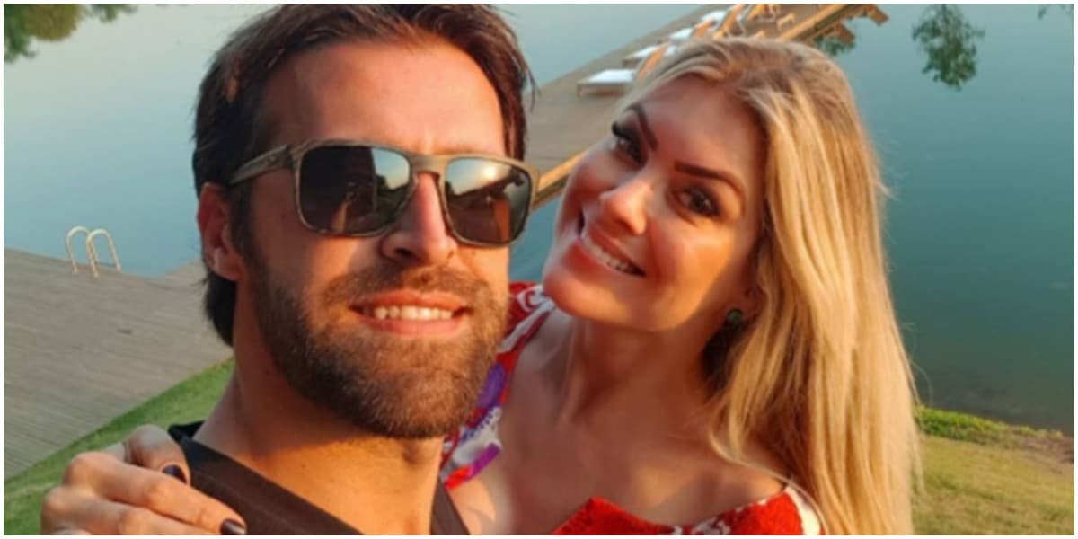 Renata Fan e o namorado, Átila Abreu, estão juntos há 12 anos (Foto: Reprodução/ Instagram) Renata Fan e o namorado, Átila Abreu, estão juntos há 12 anos (Foto: Reprodução/ Instagram)
