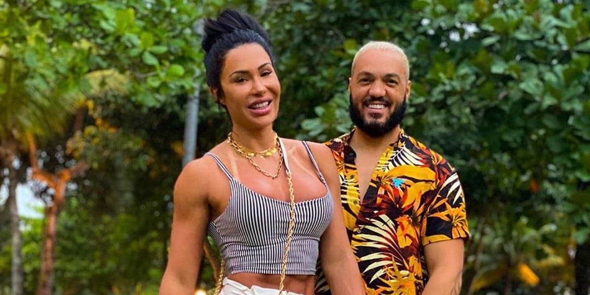 Belo abre intimidade com Gracyanne Barbosa no OtaLab (Foto: Reprodução/Instagram)