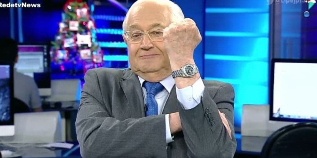 Boris Casoy, após ser mandado embora da RedeTV!, detona desculpa da emissora: "Pagando a metade"