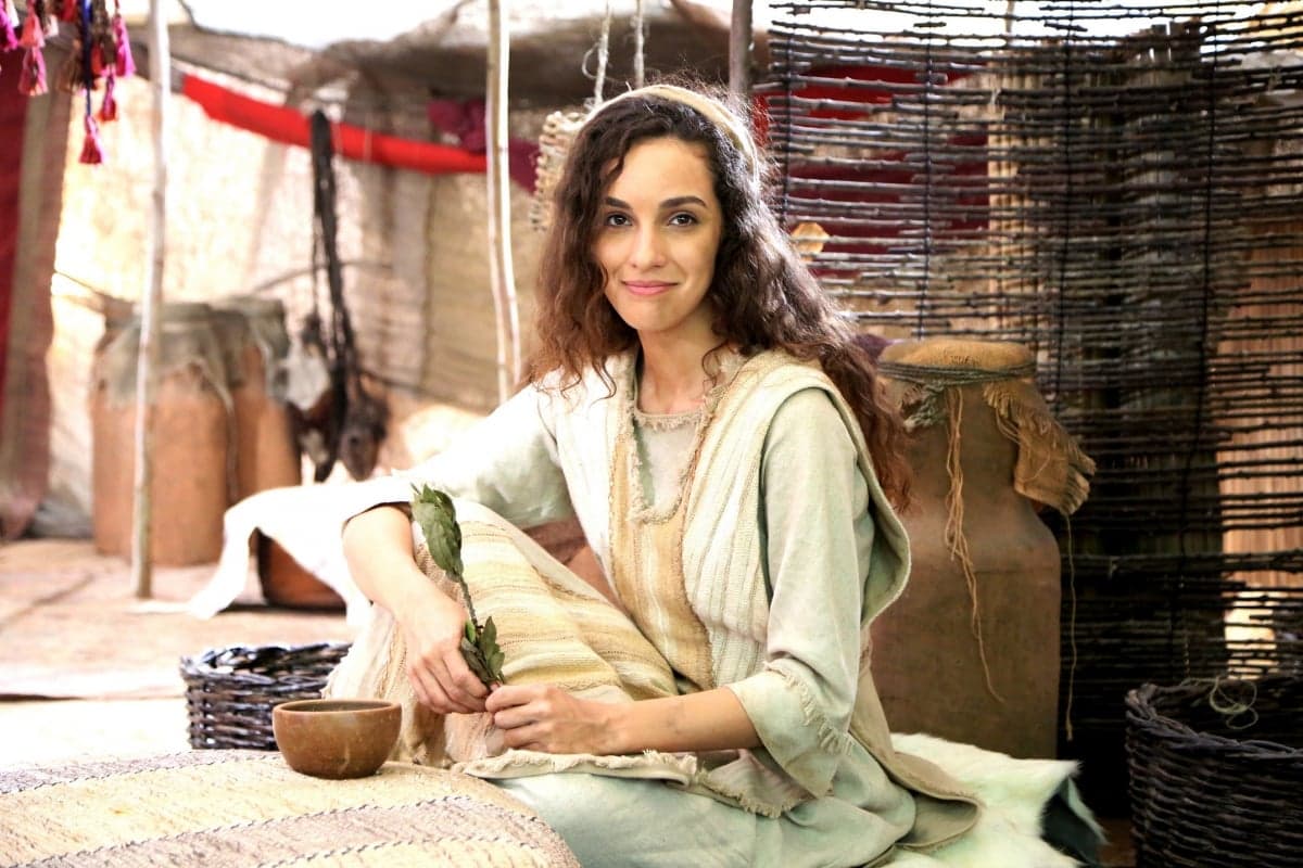 Bruna Pazinato, atriz de novela bíblica da Record TV, assume ser lésbica (Foto: Reprodução) Bruna Pazinato, atriz de novela bíblica da Record TV, assume ser lésbica (Foto: Reprodução)