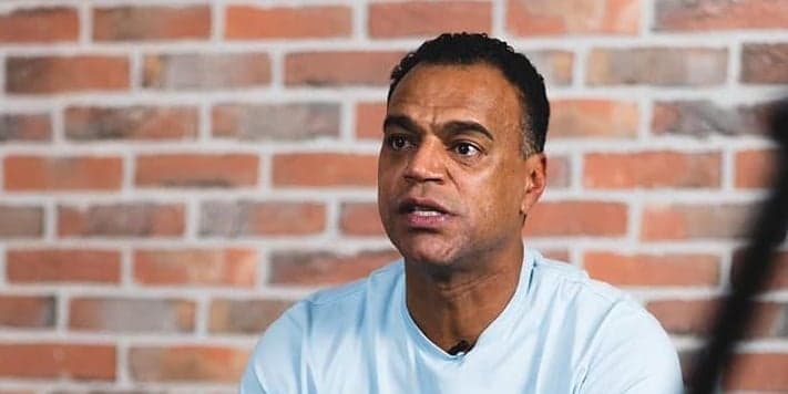 Denilson faz 'barraco' no Jogo Aberto e sai do estúdio