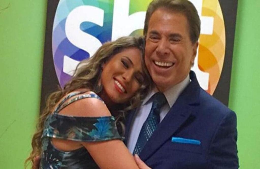 Lívia Andrade expõe o que Silvio Santos fazia durante gravações: "Fiquei até com marca''