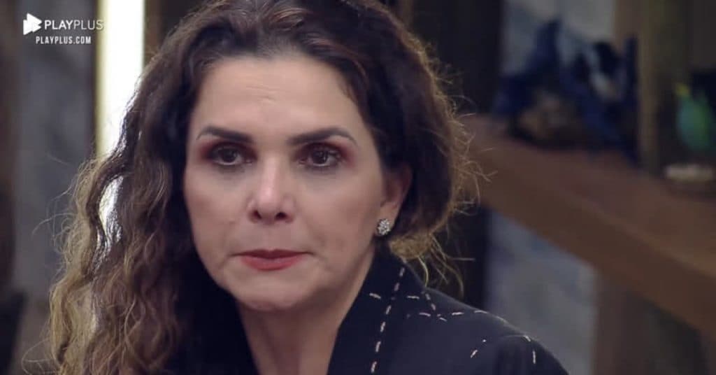 A Fazenda: Luiza Ambiel desabafa, fica revoltada com Jojo Todynho e reclama: "Muito triste"