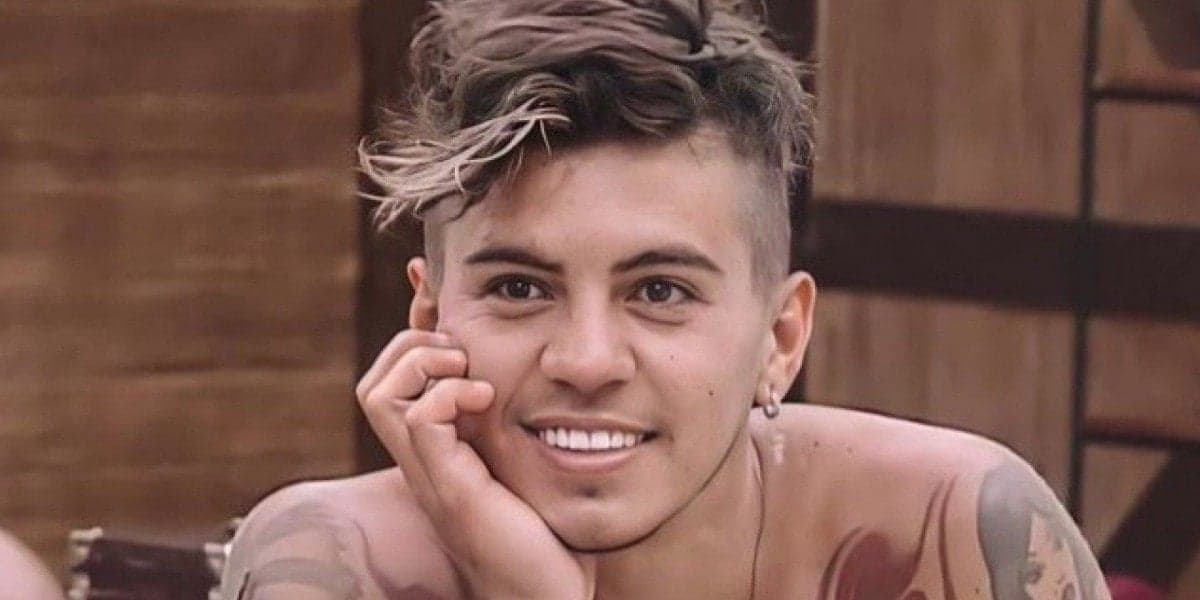 Biel cogita tatuar partes íntimas (Foto: Reprodução) Biel cogita tatuar partes íntimas (Foto: Reprodução)