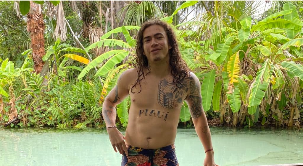 Whindersson Nunes assume namoro: "Ela é tudo que eu sempre quis"