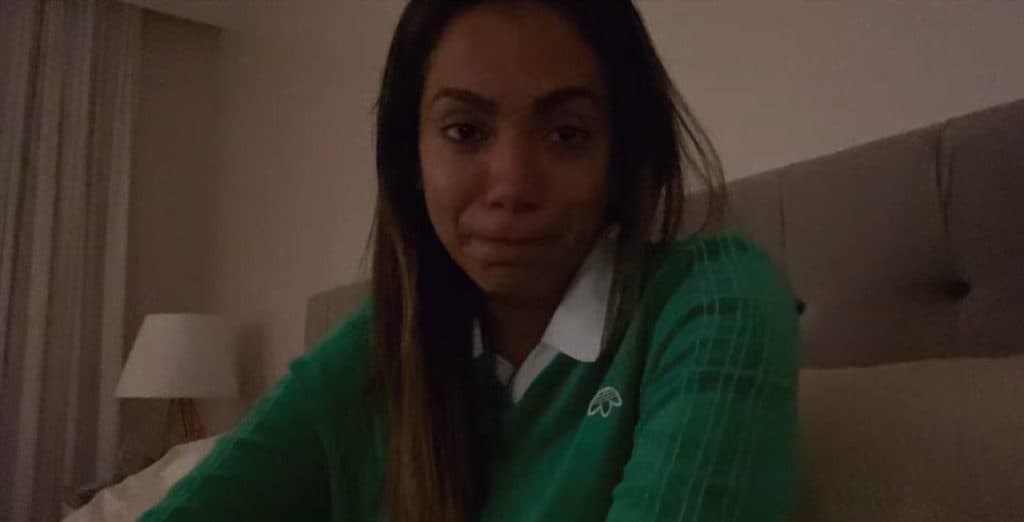 Urgente: Anitta é estuprada e relato avassalador é divulgado: "Vi a cama cheia de sangue"