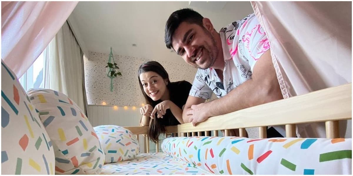 O humorista Marcelo Adnet ao lado da esposa - Foto: Reprodução O humorista Marcelo Adnet ao lado da esposa - Foto: Reprodução