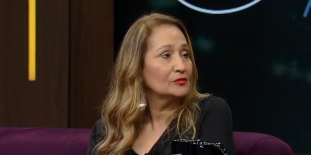 Sonia Abrão passa por transformação dentro de camarim, fica irreconhecível e choque é geral: "Nossa"