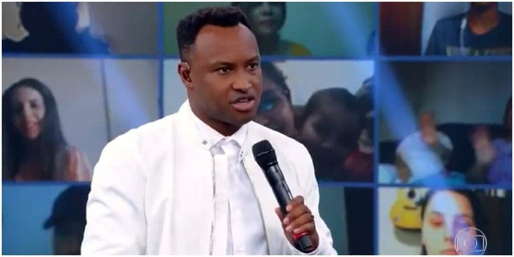 Thiaguinho expõe experiência com o isolamento e conselho de Fernanda Souza