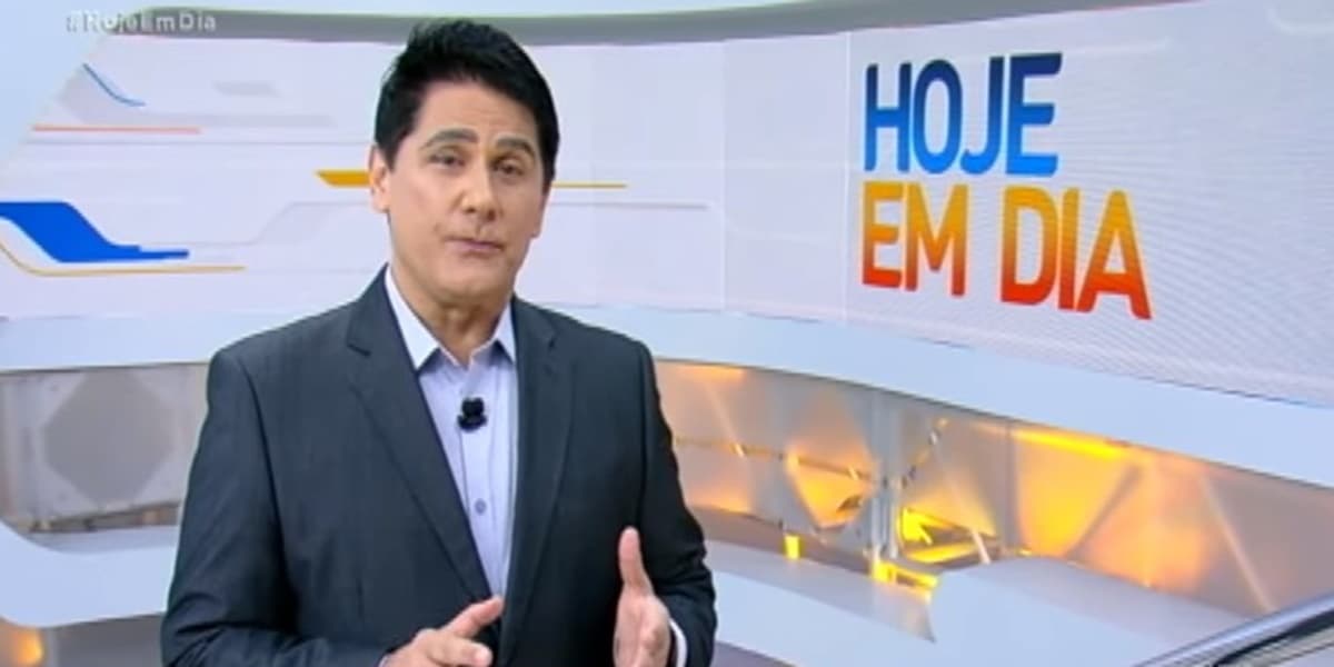 César Filho atualmente encontra-se de férias do Hoje em Dia (Foto: Reprodução) César Filho atualmente encontra-se de férias do Hoje em Dia (Foto: Reprodução)