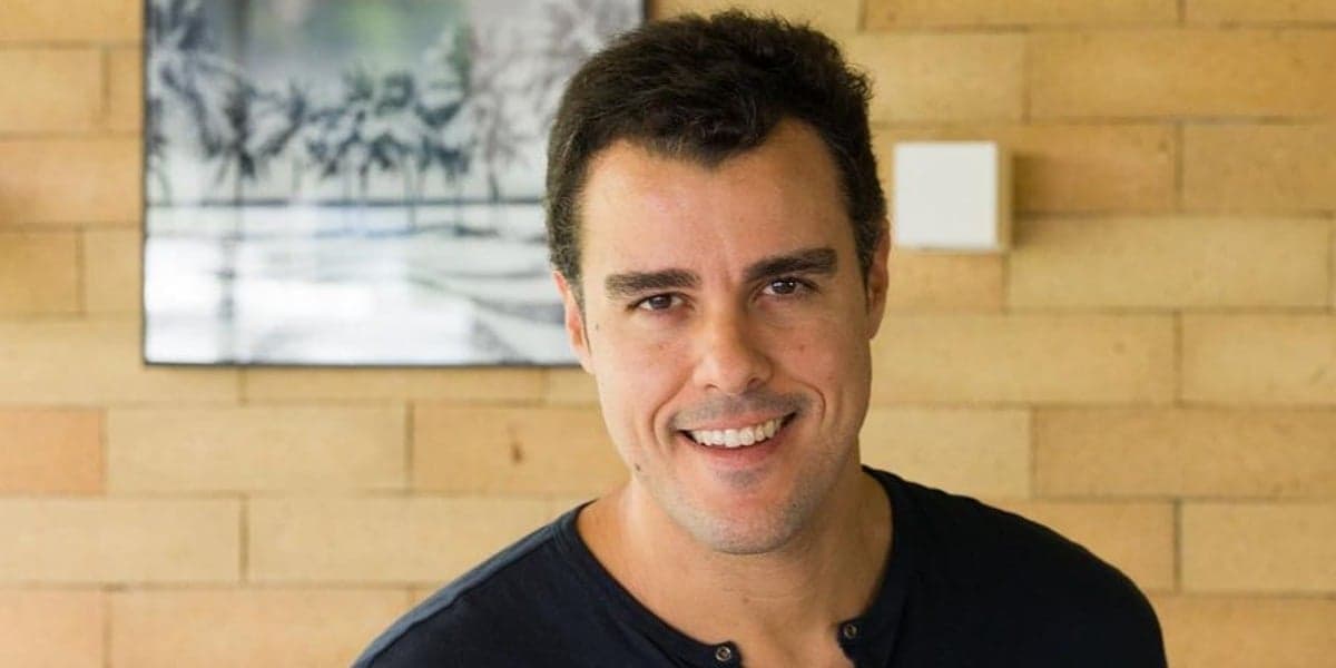 Apresentador Joaquim Lopes abre o jogo sobre paternidade após os 40 - Foto: Reprodução/Instagram Apresentador Joaquim Lopes abre o jogo sobre paternidade após os 40 - Foto: Reprodução/Instagram