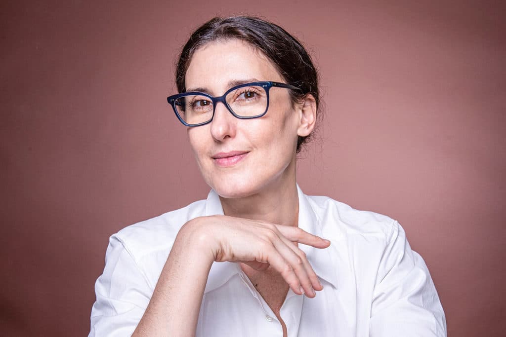 Paola Carosella pede demissão da Band, tem situação nos bastidores revelada e é anunciada em novo canal: "Fechamos"