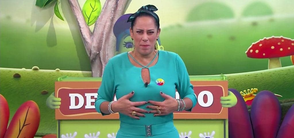 Silvia Abravanel vê números do Bom Dia e Cia cair após mudança e Carlos Alberto fracassa com A Praça é Nossa