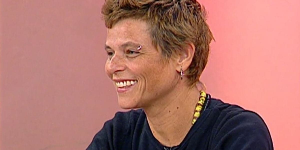 http://tvfoco.uai.com.br/wp-content/uploads/2015/05/Daniela-Mercury.jpg