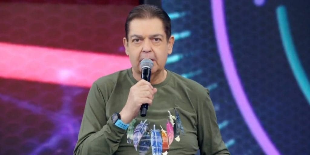 Faustão, após aparecer pálido ao vivo, enfrenta corredor da morte com doença brutal, diz sensitiva