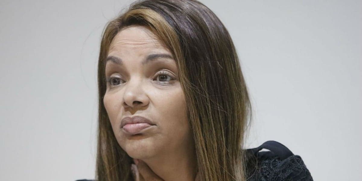 Marido: Flordelis está usando tornozeleira eletrônica (Foto: Reprodução)