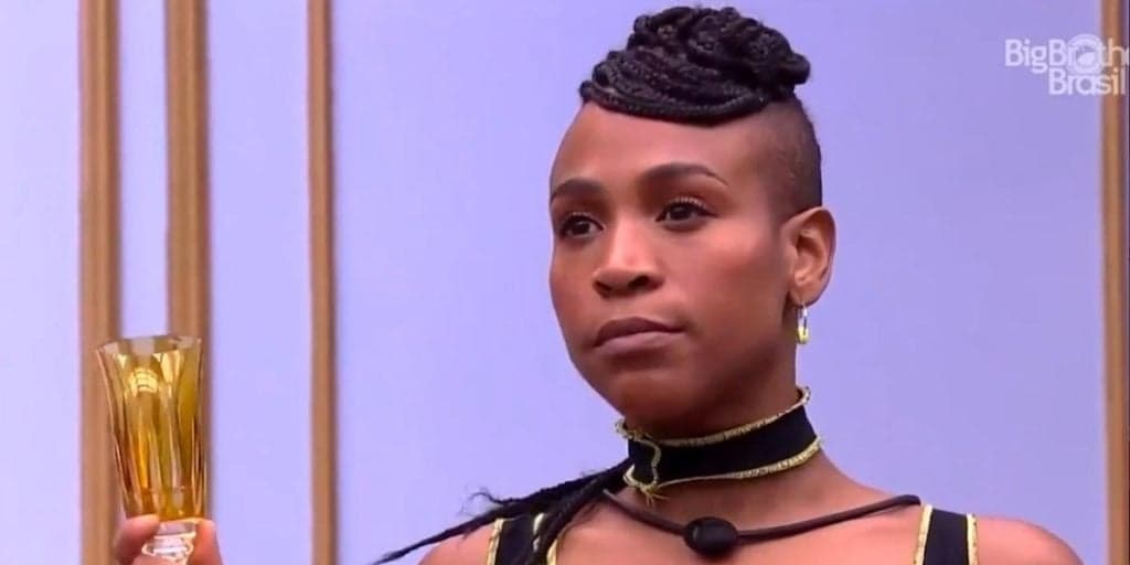 Vilã do BBB21 e "torturadora" de Lucas, revista levanta patrimônio de Karol Conká e aponta prejuízo de 5 milhões