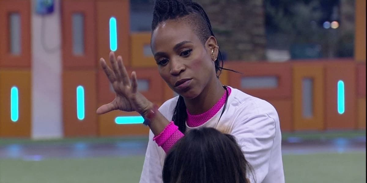 Karol Conká resolveu terminar com Arcrebiano no BBB21 (Foto: Reprodução) Karol Conká resolveu terminar com Arcrebiano no BBB21 (Foto: Reprodução)