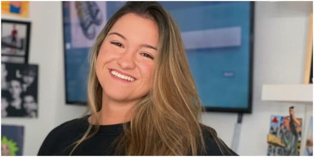 Marina Liberato, filha de Gugu, se recusa a falar de sua família e detona toda a real: "Parem de perguntar''