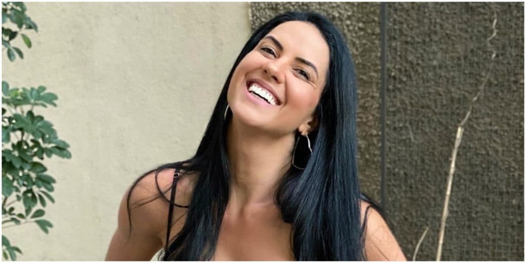 Com Zezé, Graciele Lacerda faz surpresa e público vai ao chão com declaração: "O herdeiro chegando"