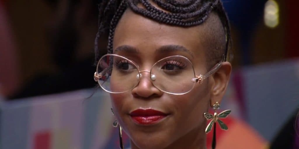 Karol Conká, eliminada do BBB21, encara realidade após massacre e anúncio cruel explode: "Vilã"