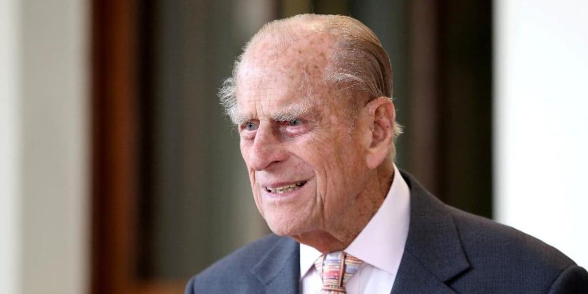 Príncipe Philip é internado às pressas após complicações (Foto: Reprodução)