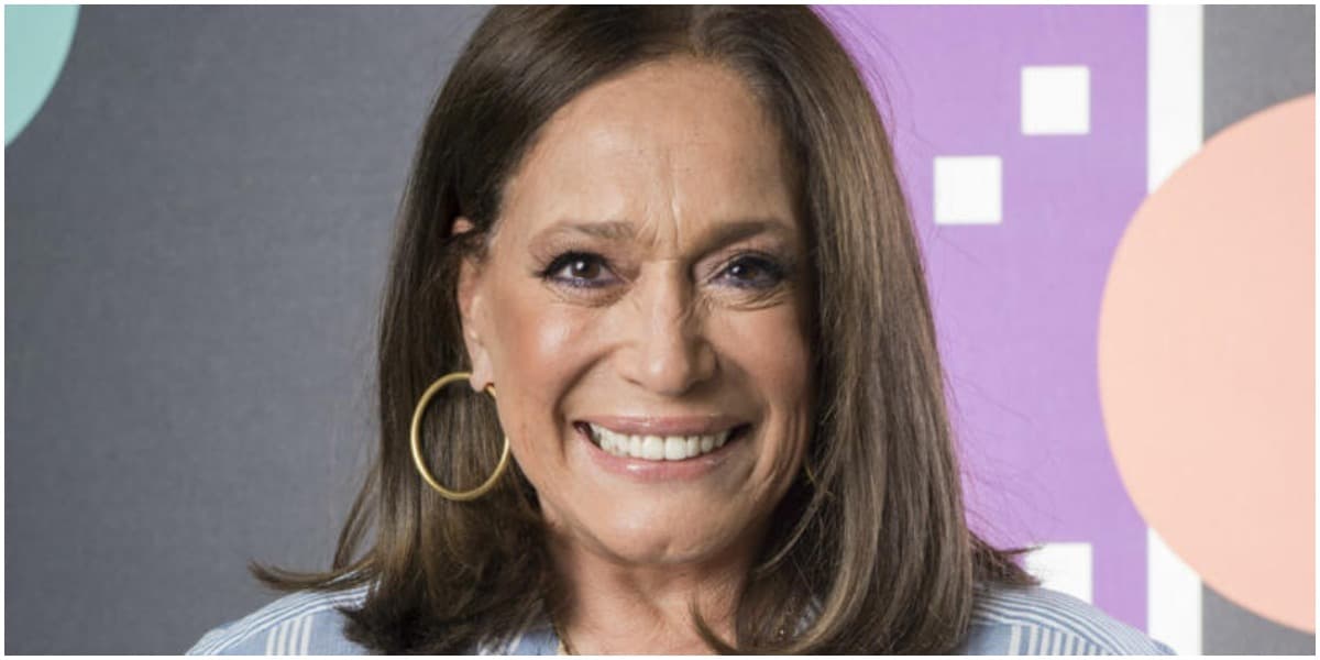 Atriz dá sua opinião sobre o BBB21 e parabeniza Carla Diaz Atriz dá sua opinião sobre o BBB21 e parabeniza Carla Diaz