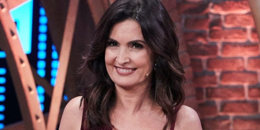Fátima Bernardes, após comunicado com Túlio, surge em anúncio com novo parceiro e escandaliza: "Ele leva jeito"