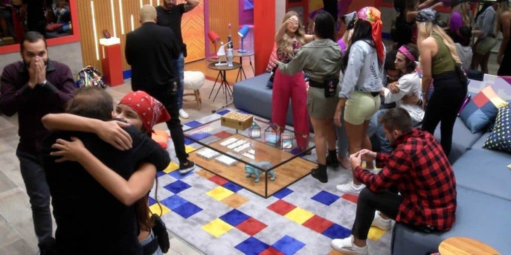 BBB21: Brothers desmascaram Boninho, paredão falso é descoberto e Globo fracassa: "Ela volta"