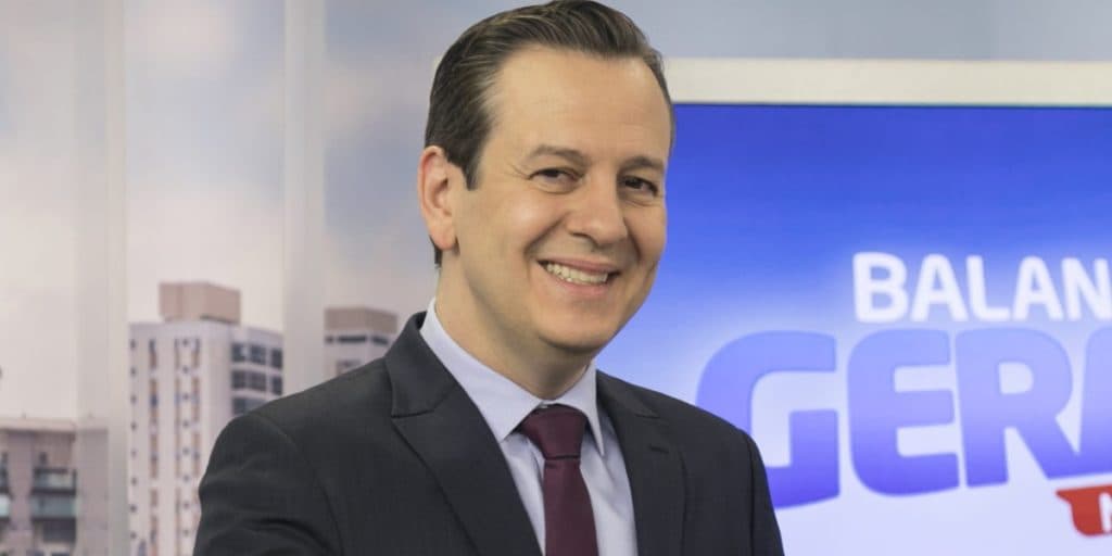 Celso Zucatelli se torna exemplo de jornalista dentro da Record e se destaca pela sua maestria