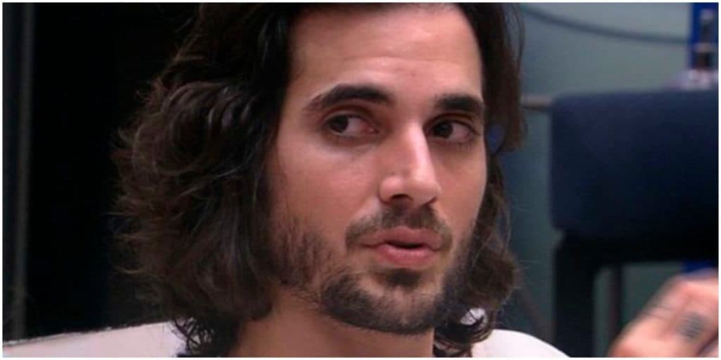 BBB21: Fiuk se arrepende de edredom com Thaís, chora e relação com atriz fora da casa é exposta: "Tem outra''