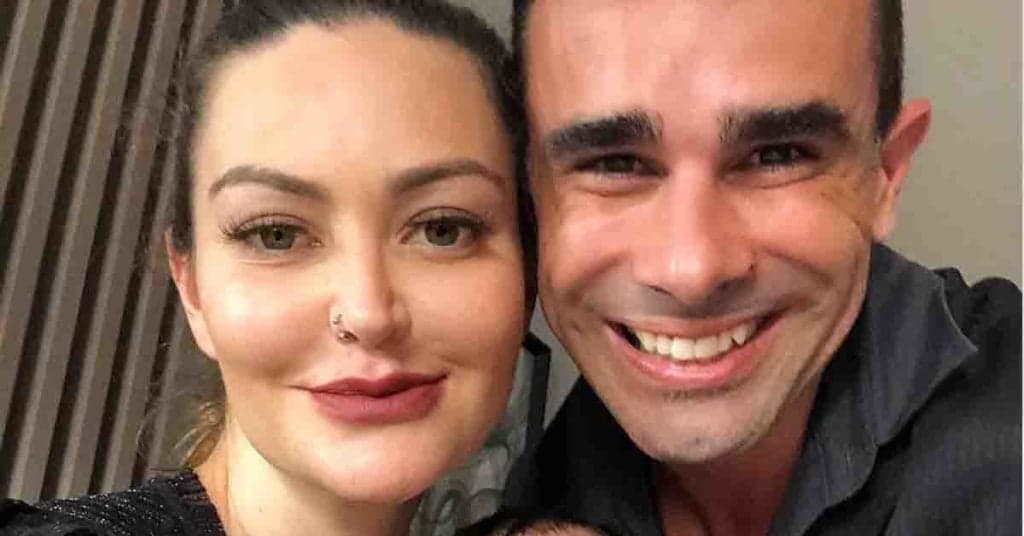 Laura Keller é traída por amiga que dormiu na casa dela, marido a larga e ela massacra: "Bati-boca"