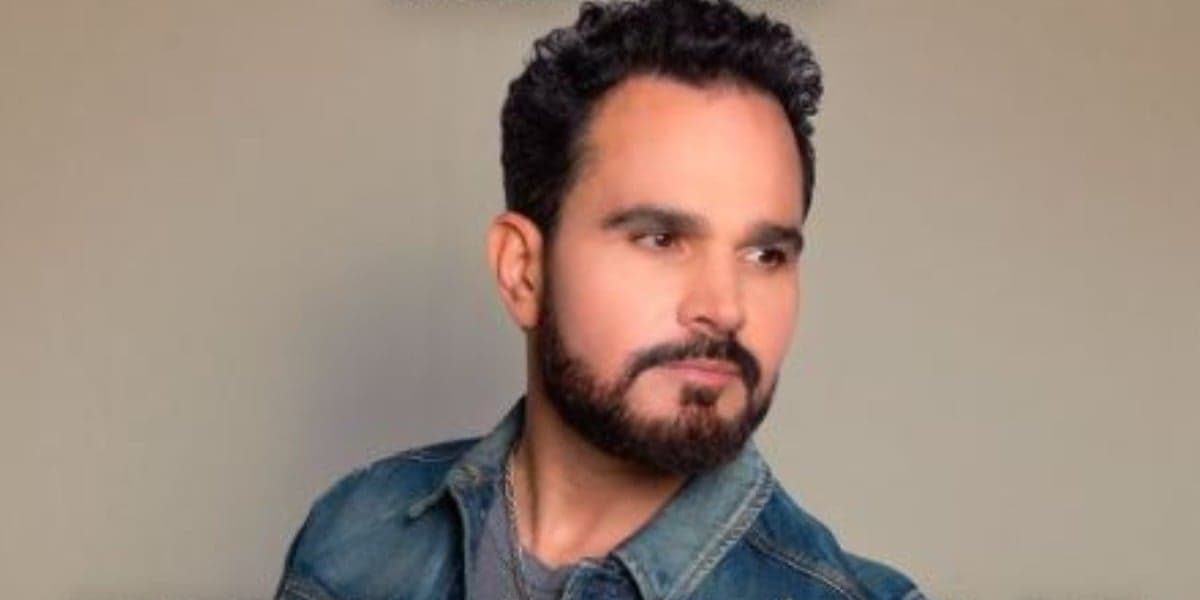 Luciano Camargo (Foto: Reprodução/Instagram) Luciano Camargo (Foto: Reprodução/Instagram)