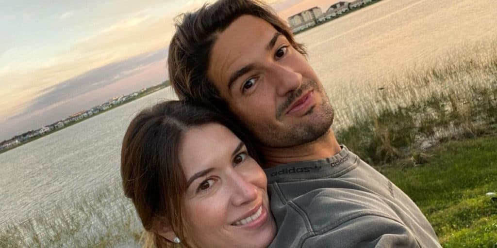 Rebeca Abravanel vê ex-marido ser perseguido, Pato se depara com estado de desespero e foge com esposa: "Longe"