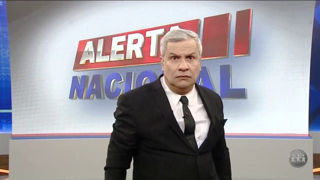 Sikêra Jr. abre programas às pressas na RedeTV, olha para as câmeras e faz comunicado: "A vida tem que continuar"