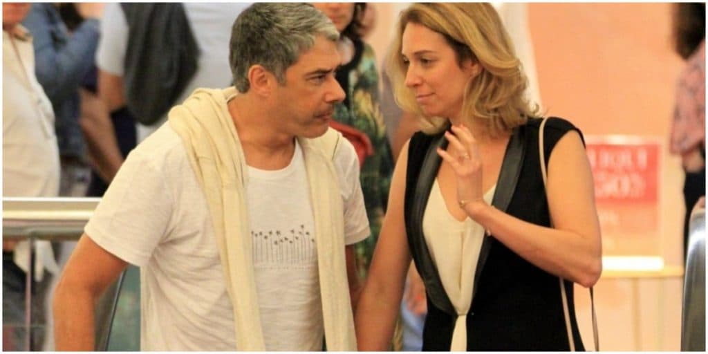 Esposa de William Bonner escancara foto, após ver notícia de separação e detona desfecho: "Pratique a distância"