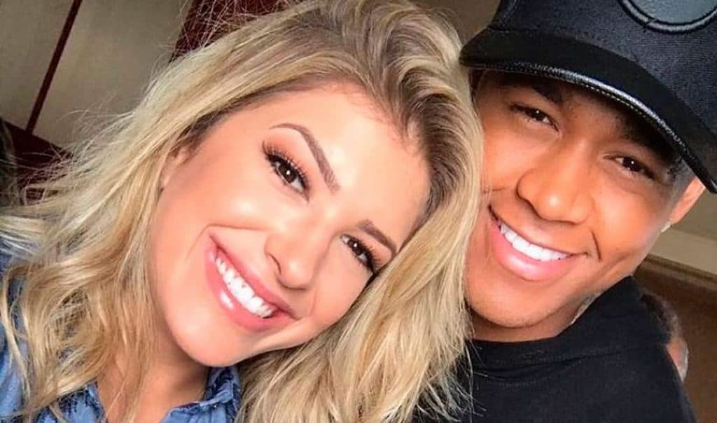 Lorena Improta, grávida, surge aos prantos para dar notícia e confirmando após passar mal: “Não ter o neném”