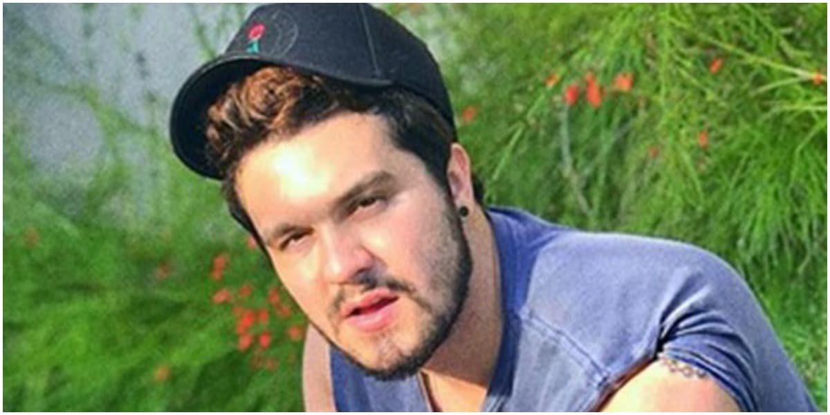 Cantor sertanejo famoso é liberado após uma abordagem policial