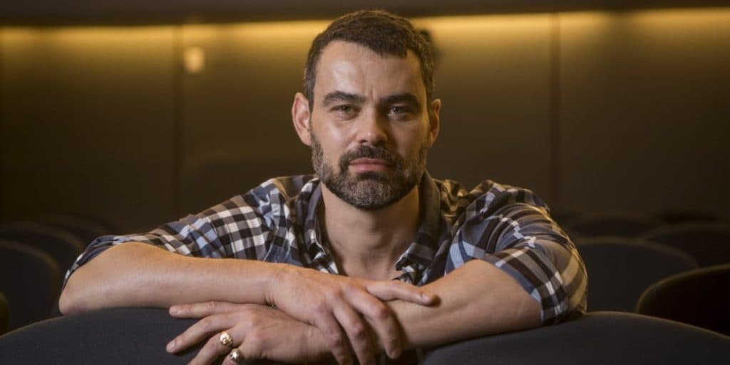 Carmo Dalla Vecchia, ator da Globo é gay? Galã escancara real de namorado, após expor fotos