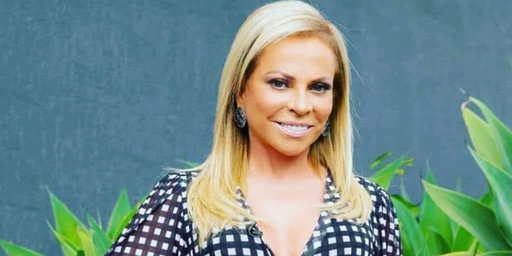 Após Christina Rocha peitar Silvio Santos, Casos de Família é cancelado da programação da tarde no SBT