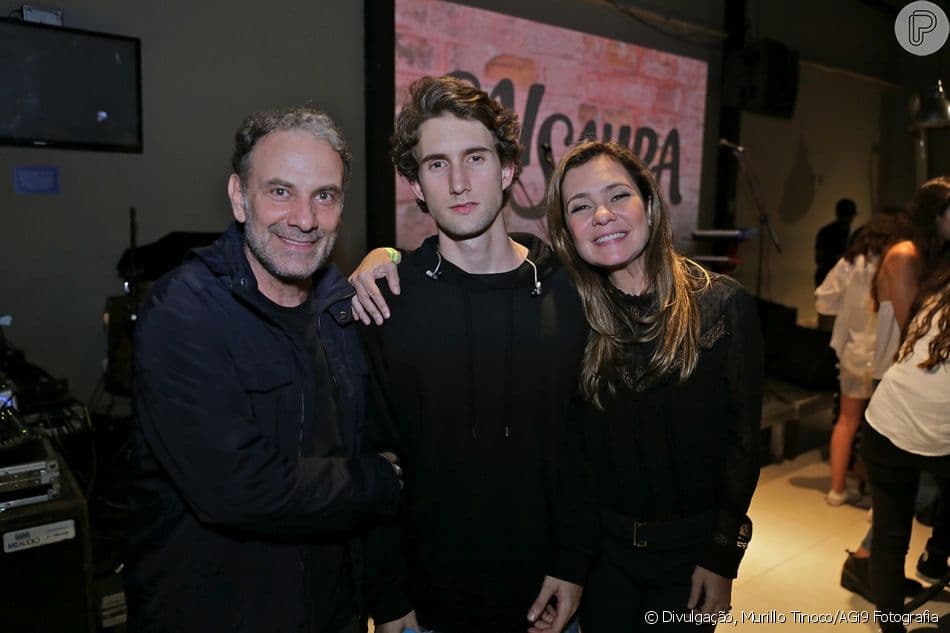 Adriana Esteves já foi casada com Marco Ricca e teve um filho com o ator (Foto: Reprodução) Adriana Esteves já foi casada com Marco Ricca e teve um filho com o ator (Foto: Reprodução)