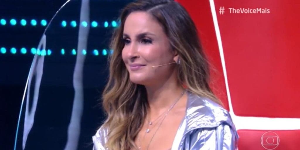 Claudia Leitte tem show interrompido em PE