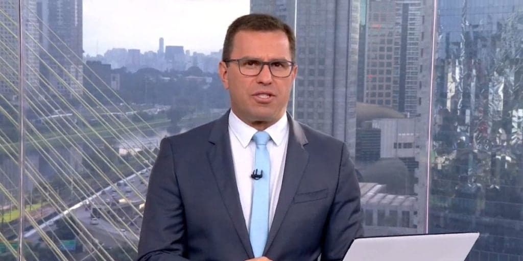 "Completamente exposto", Rodrigo Bocardi é pego desprevenido, passa vergonha e se enfurece: "Indo pelo ralo"