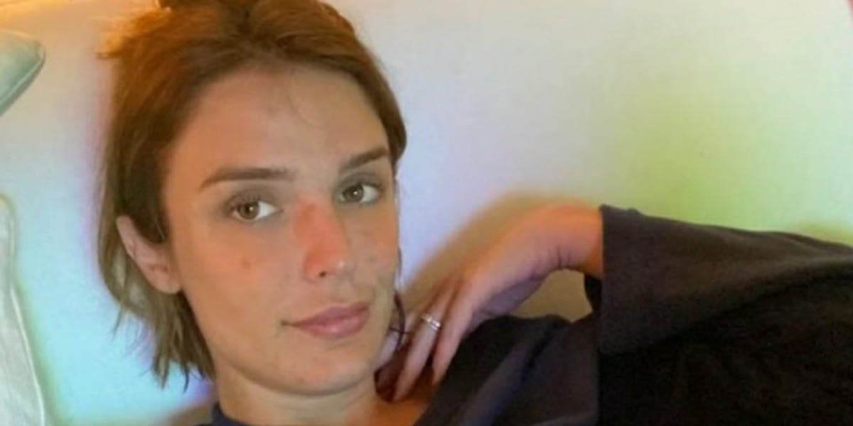 "É louco quando a chave vira", Esposa de Felipe Andreoli expõe desfecho de união após 12 anos: "Não tá fácil" "É louco quando a chave vira", Esposa de Felipe Andreoli expõe desfecho de união após 12 anos: "Não tá fácil"