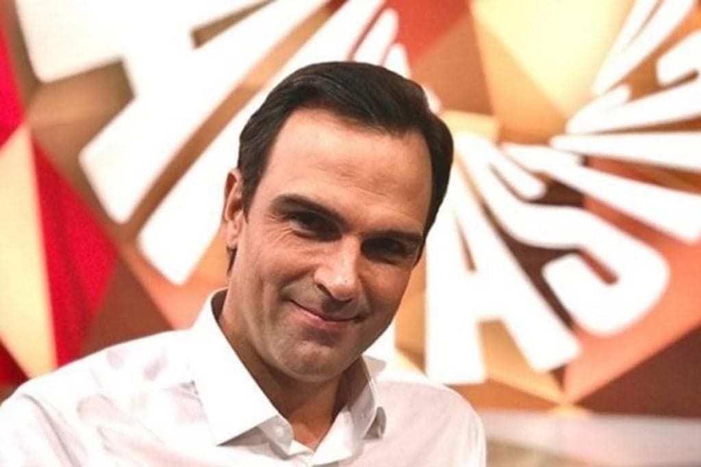 Após Tadeu Schmidt ter desfecho oficial, Globo afasta estrela do Fantástico e apresentador vai para outro canal