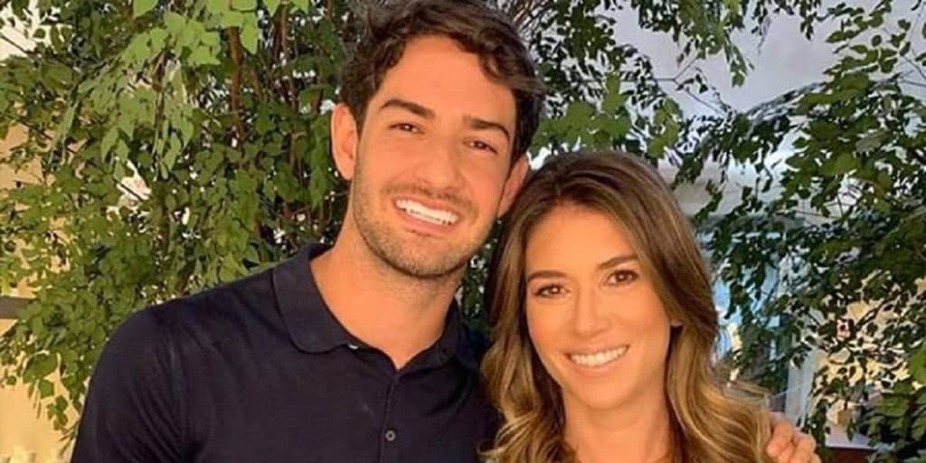 Patrícia detona Rebeca e diz que a irmã abandonou a família pra ficar com Pato: "Não quer voltar''