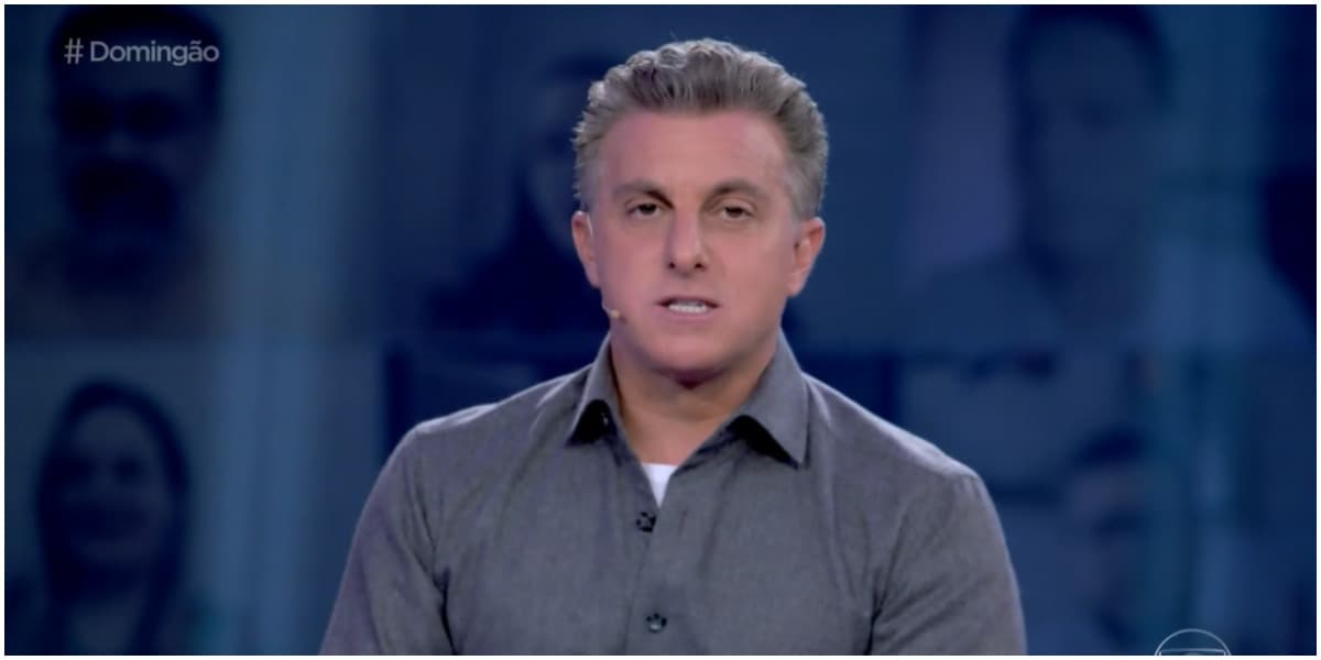Luciano Huck no comando do Domingão (Foto: Reprodução) Luciano Huck no comando do Domingão (Foto: Reprodução)