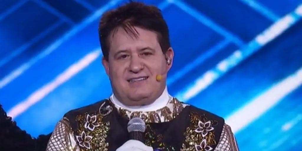 Marrone expõe pânico em fantasia do The Masked Singer e diz: "Me deu fobia"