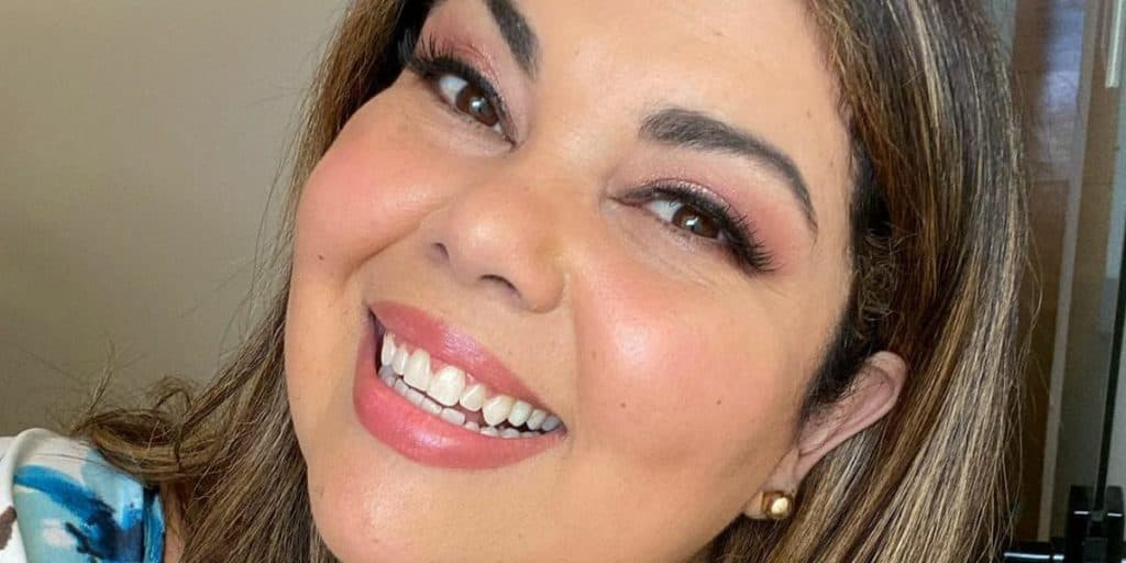 Fabiana Karla surge com filha de 21 anos e aparição rara choca: "Parecem irmãs"