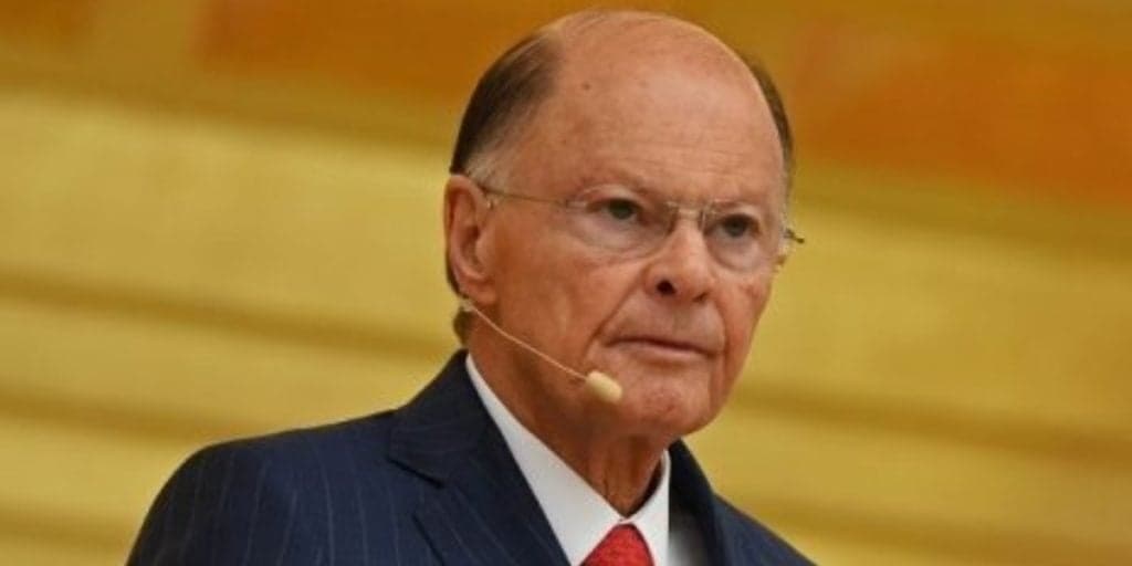 Record exibe reportagem duvidosa, diz que o PT é financiado pelo narcotráfico e leva processo